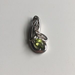 Peridot pendant